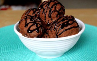 Şokoladlı dondurma